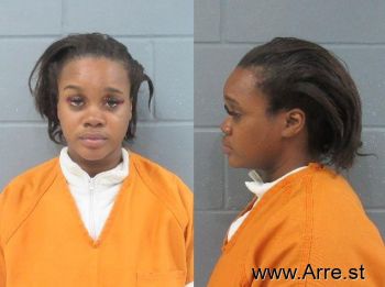 Rhiannon Makia Renee Hislop Mugshot