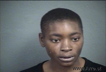 Rodeshia Lynn Hall Mugshot