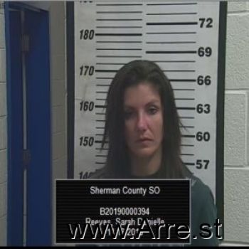 Sarah  Reeves Mugshot