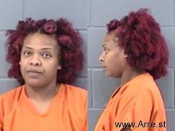 Shavonnie Nicole Broughton Mugshot