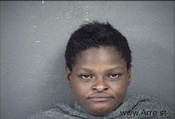 Tanisha L Robinson Mugshot