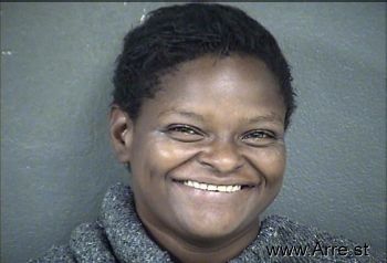 Tanisha L Robinson Mugshot