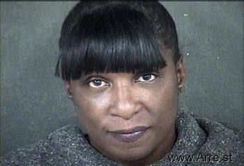 Taretha  Holliday Mugshot