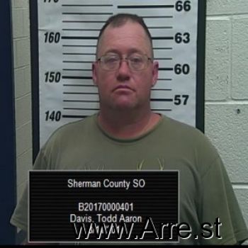 Todd  Davis Mugshot