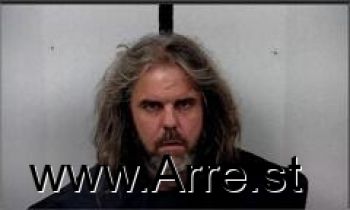 Travis  Hopp Mugshot