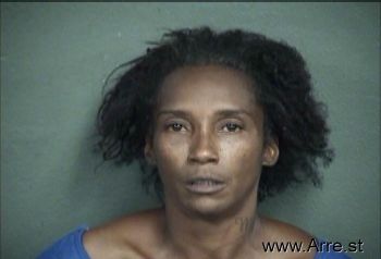 Trena  Brown Mugshot