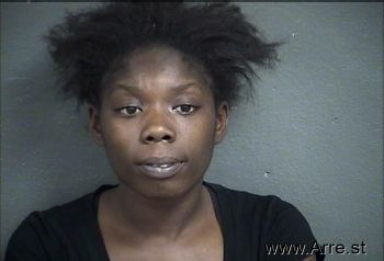 Tyra Marie Fox Mugshot