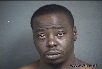 Vernell L Banks Mugshot