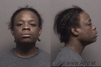 Yolanda Nicole Shante Cathey Mugshot