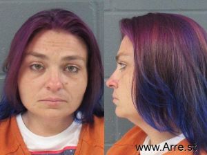 Amanda Defulvio Arrest Mugshot