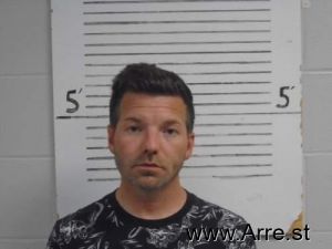 Justin Kinnison Arrest Mugshot