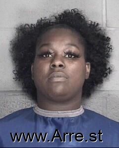 Tylesha Goodwin Arrest Mugshot