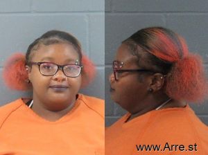 Tyazhya Brown Arrest Mugshot