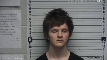 Aadan  Shelton Mugshot