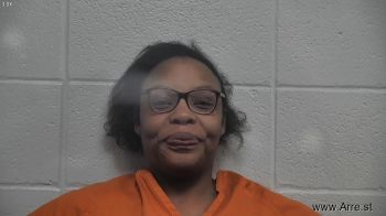 Akeya  Carter Mugshot