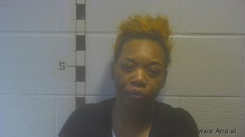 Amber Simone Coleman Mugshot