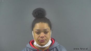 Asianja Gabrael Mattews Mugshot