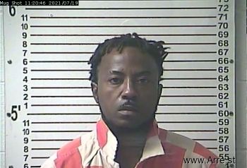 Bennie Courtney Moore Mugshot