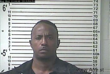 Bennie Courtney Moore Mugshot