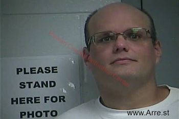 Bradley  Thompson Mugshot