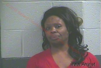 Candance Nicole Roberson Mugshot