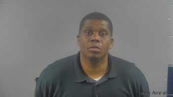 Dalmetrius Kendell Hampton Mugshot