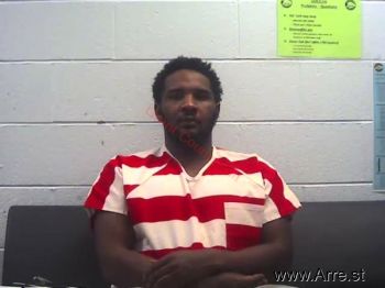 Damond Lamont Williams- Page Mugshot