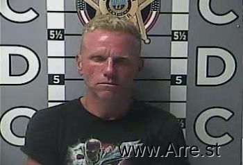 Daniel L Carr Mugshot