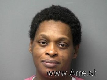 Danielle Yvonne Myers Mugshot