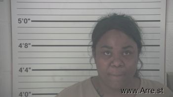 Danielle Lynn Vaughan Mugshot