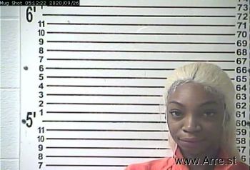 Dashanai Dashay Jones Mugshot