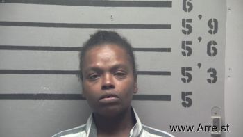 Davonda L Cooper Mugshot