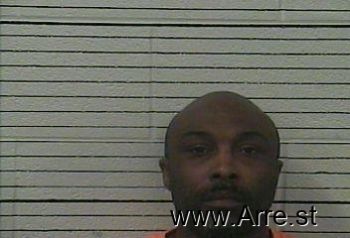 Derrick Lenard Brown Mugshot