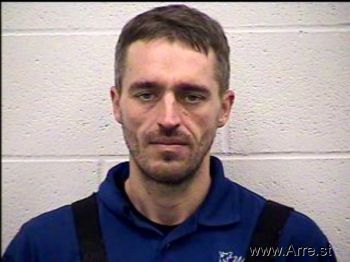 Dustin Garrett Combs Mugshot