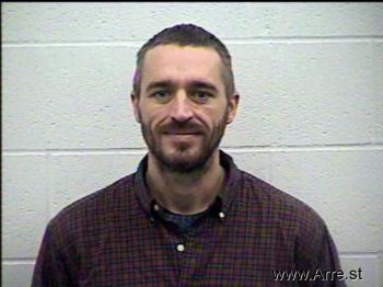 Dustin Garrett Combs Mugshot