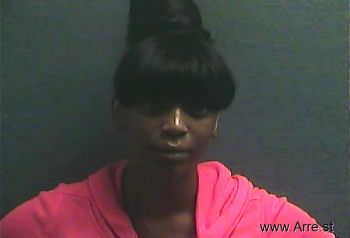 Diamond Iesha Dodds Mugshot