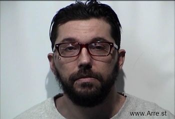 Dominic  Reynolds Mugshot