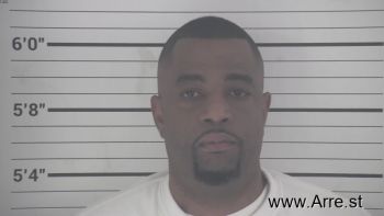 Frank Antantwone Traylor Mugshot