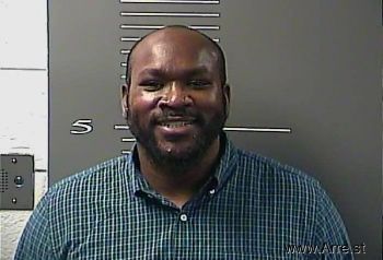 Jackie  Thompson Mugshot