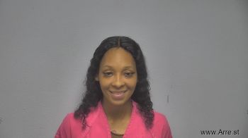 Jasmine L English Mugshot