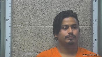 Juan  Valencia-flores Mugshot