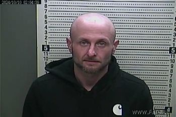 Justin  Helton Mugshot