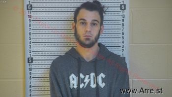 Justin M Skaggs Mugshot