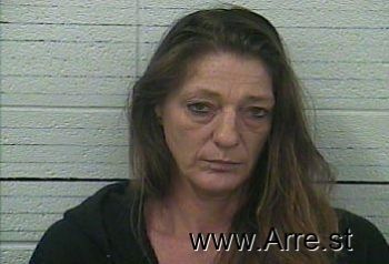 Kimberly J Lowe Mugshot