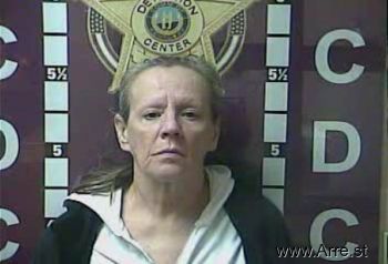 Lora  Roberts Mugshot