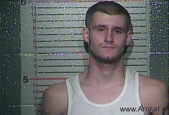 Matthew Thomas Lynn Mugshot