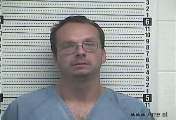 Matthew D Noe Mugshot