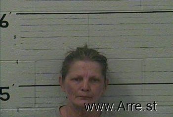 Melissa V Mills Mugshot