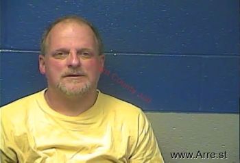 Michael Wayne Rowe Mugshot