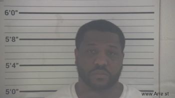 Nathaniel Lemone Roberts Mugshot